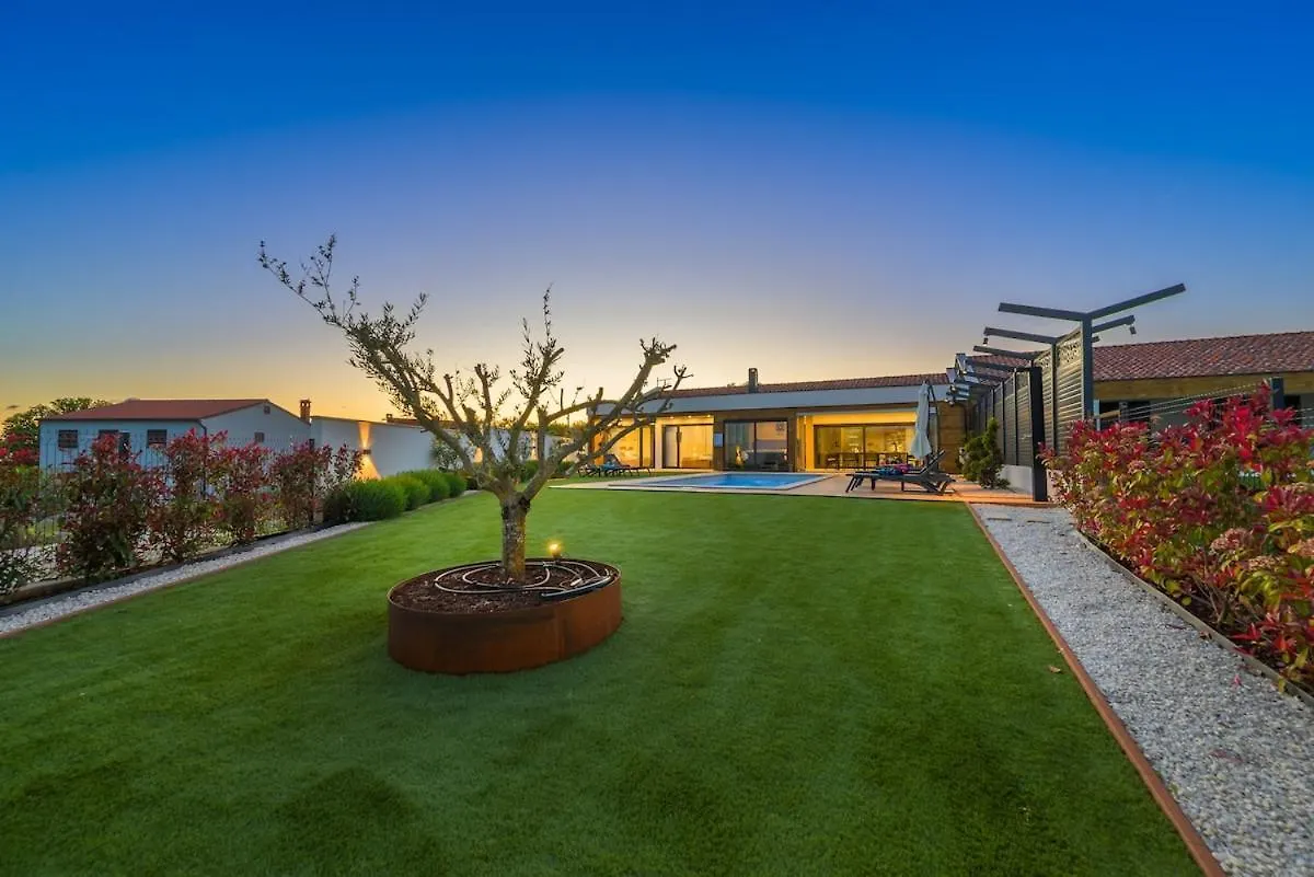 Villa Lada By Istrialux Ladici 0*,  Croacia